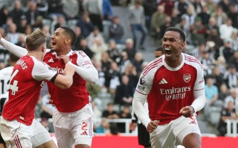 جولة 22.. أرسنال يتعادل سلبيًا مع نوتنجهام فورست